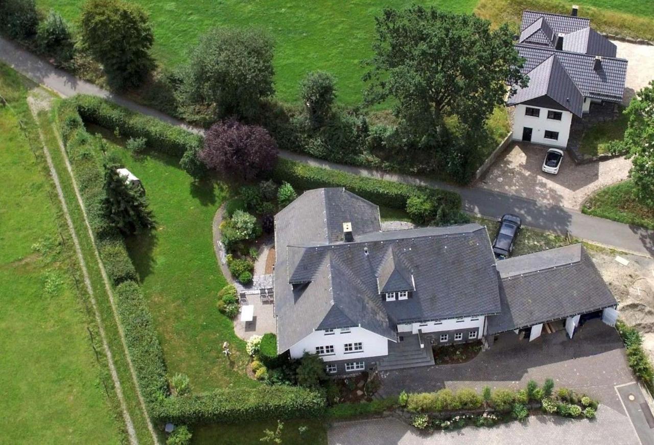 Villa Vahl Schmallenberg Exterior photo